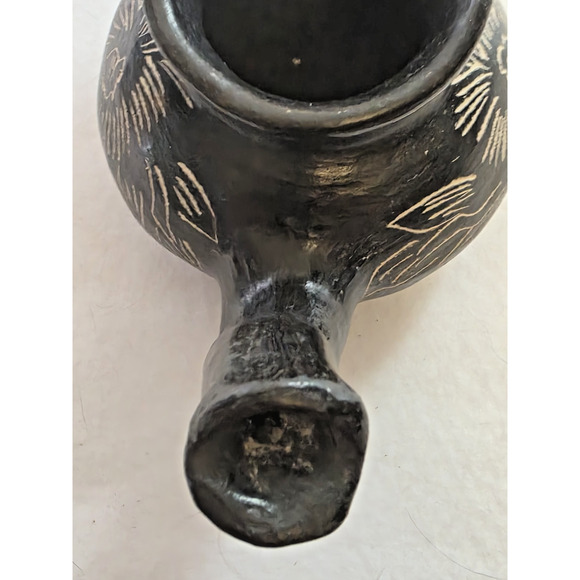 Vintage Quinchamali Chilean Art Pottery Black Teapot Handcrafted Folk Art - Picture 8 of 10
